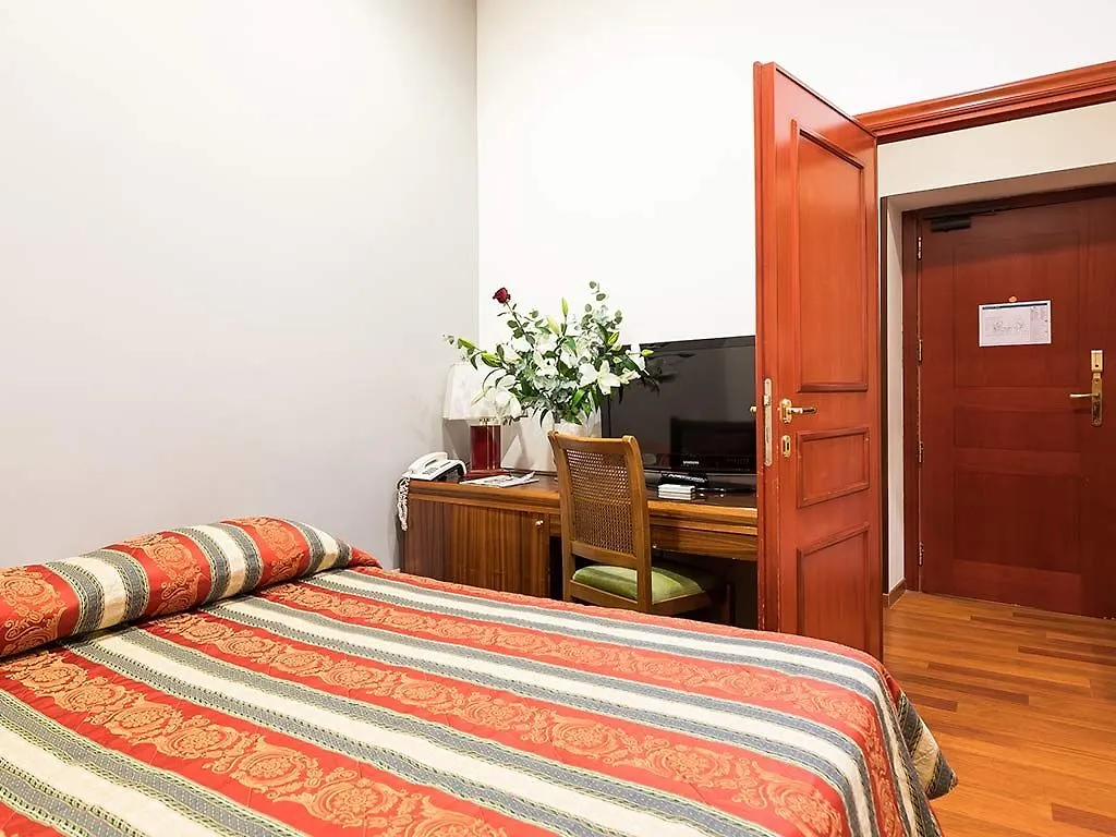 ***  Hotel Galles Roma Italia